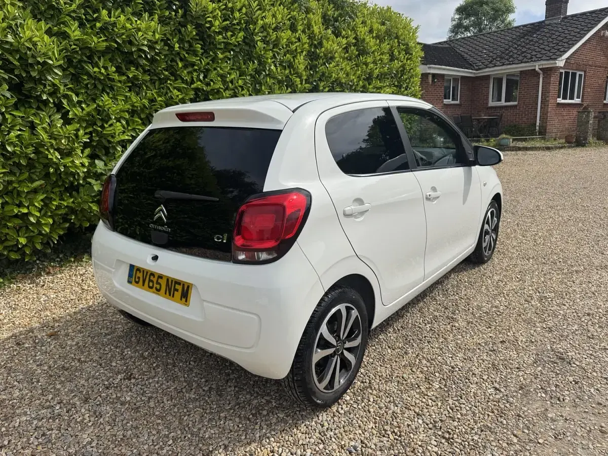 Used Citroën C1 Flair 2016 White Hatchback