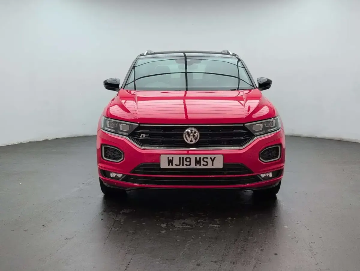 Used VW T-Roc R-line 190 HP (139 kW) 2019 Red SUV