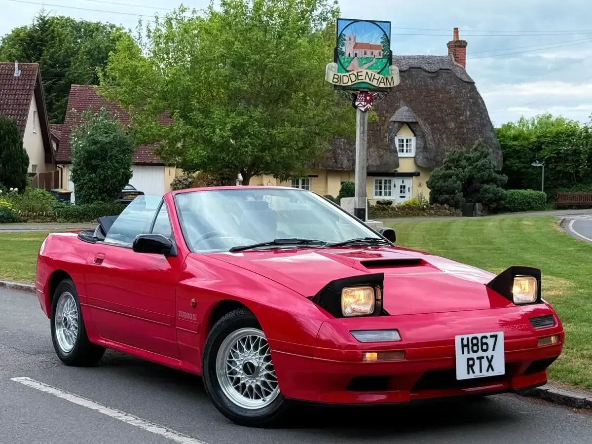 Usado Mazda RX7 200 HP (147 kW) 2017 Vermelho Coupé