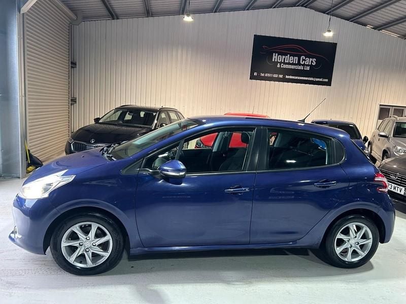 Used Peugeot 208 Active 2013 Blue Hatchback
