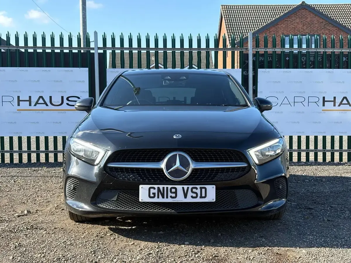 Used Mercedes A180 Premium 116 HP (85 kW) 2019 Black Hatchback