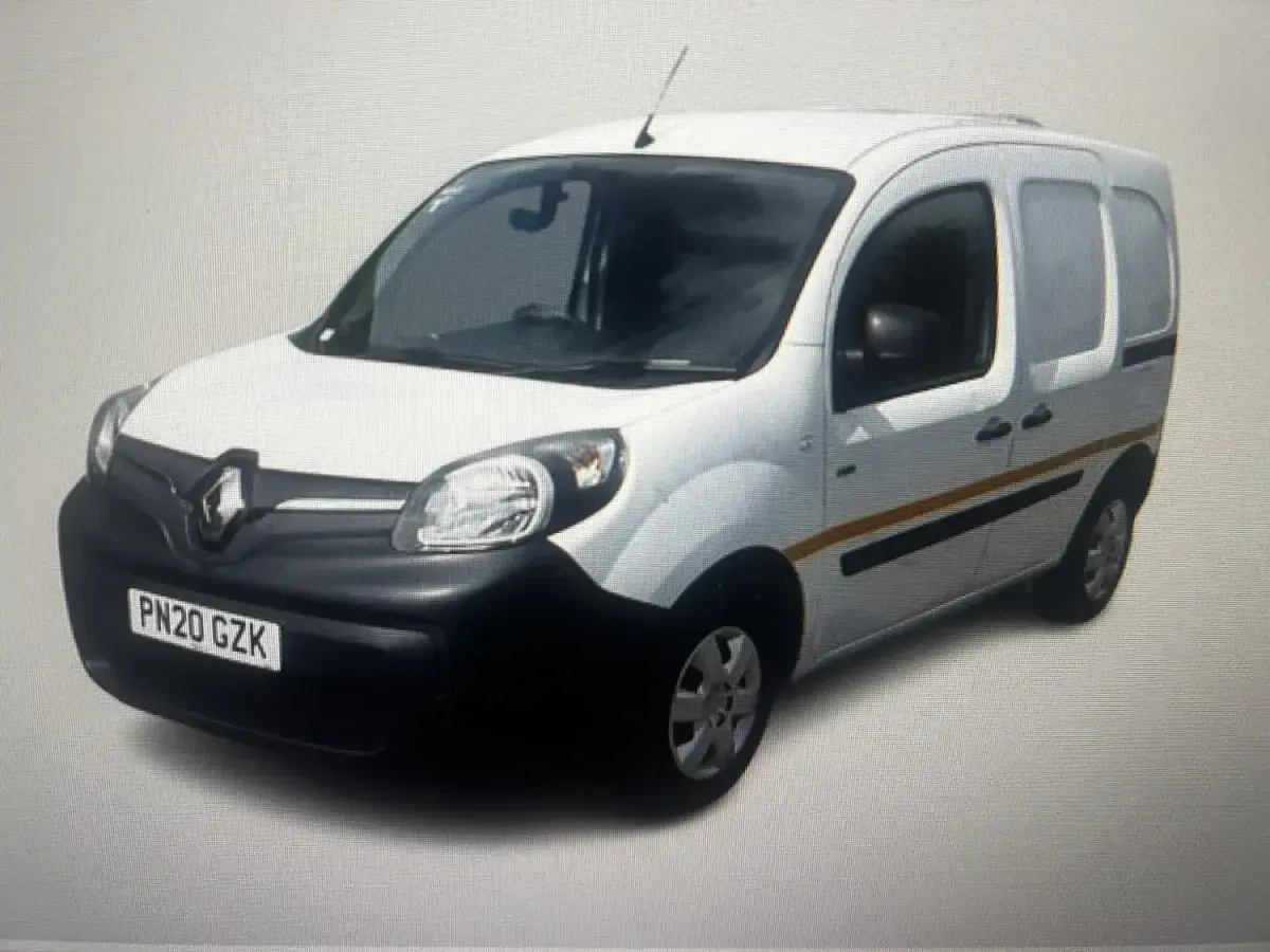 Usado Renault Kangoo Business 44 kW (60 CV) 2020 Blanco Monovolumen