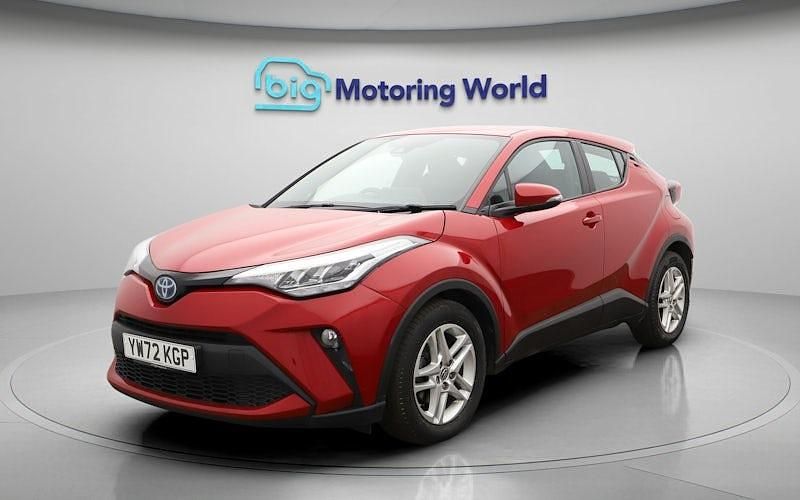 Used Toyota C-HR 122 HP (89 kW) 2023 Red SUV