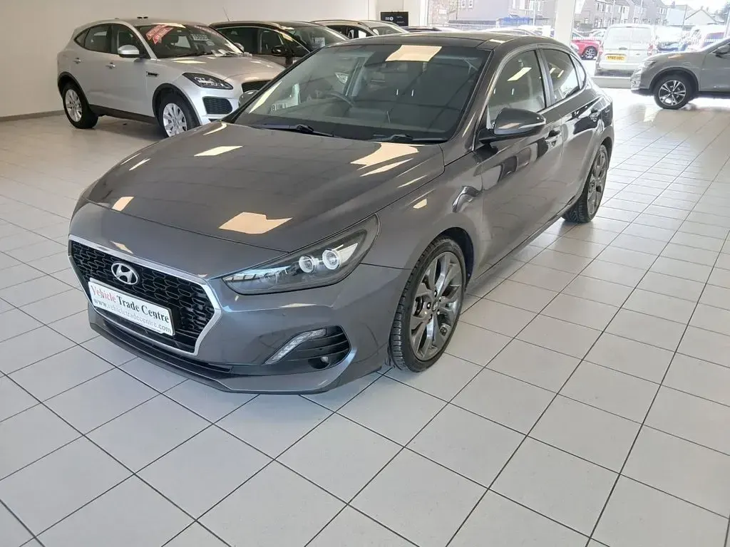 Used Hyundai i30 Premium SE 140 HP (102 kW) 2018 Grey Hatchback