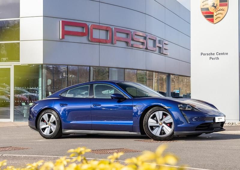 Used Porsche Taycan 419 kW (571 HP) 2021 Blue Sedan