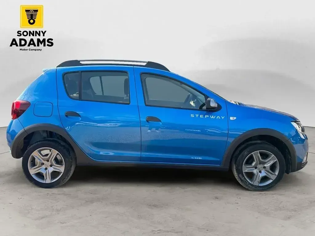 Used Dacia Sandero Essentiel 2019 Blue Hatchback