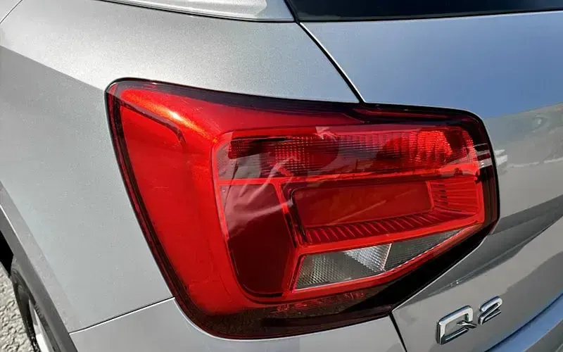 Used Audi Q2 110 HP (80 kW) 2021 Silver SUV
