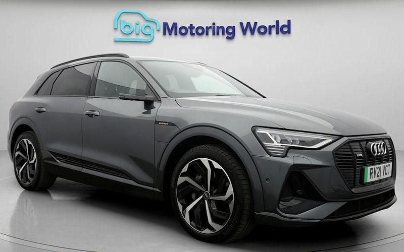 Used 2023 Audi e-tron Black Edition SUV | £21,300 (Good price) - Image 1/4