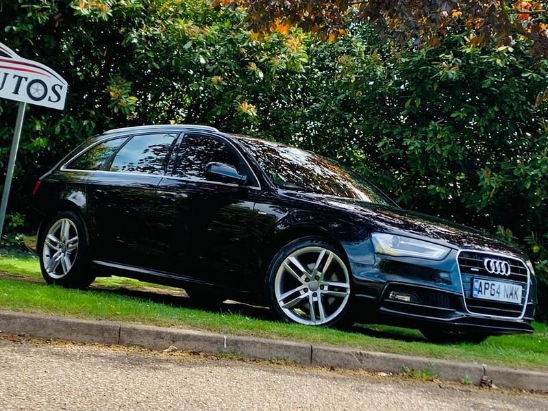 Begagnad Audi A4 S-Line 177 HK (130 kW) 2015 Svart Kombi