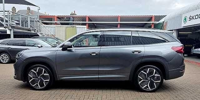 Used Skoda Kodiaq SportLine 147 HP (108 kW) 2025 Graphite grey metallic SUV