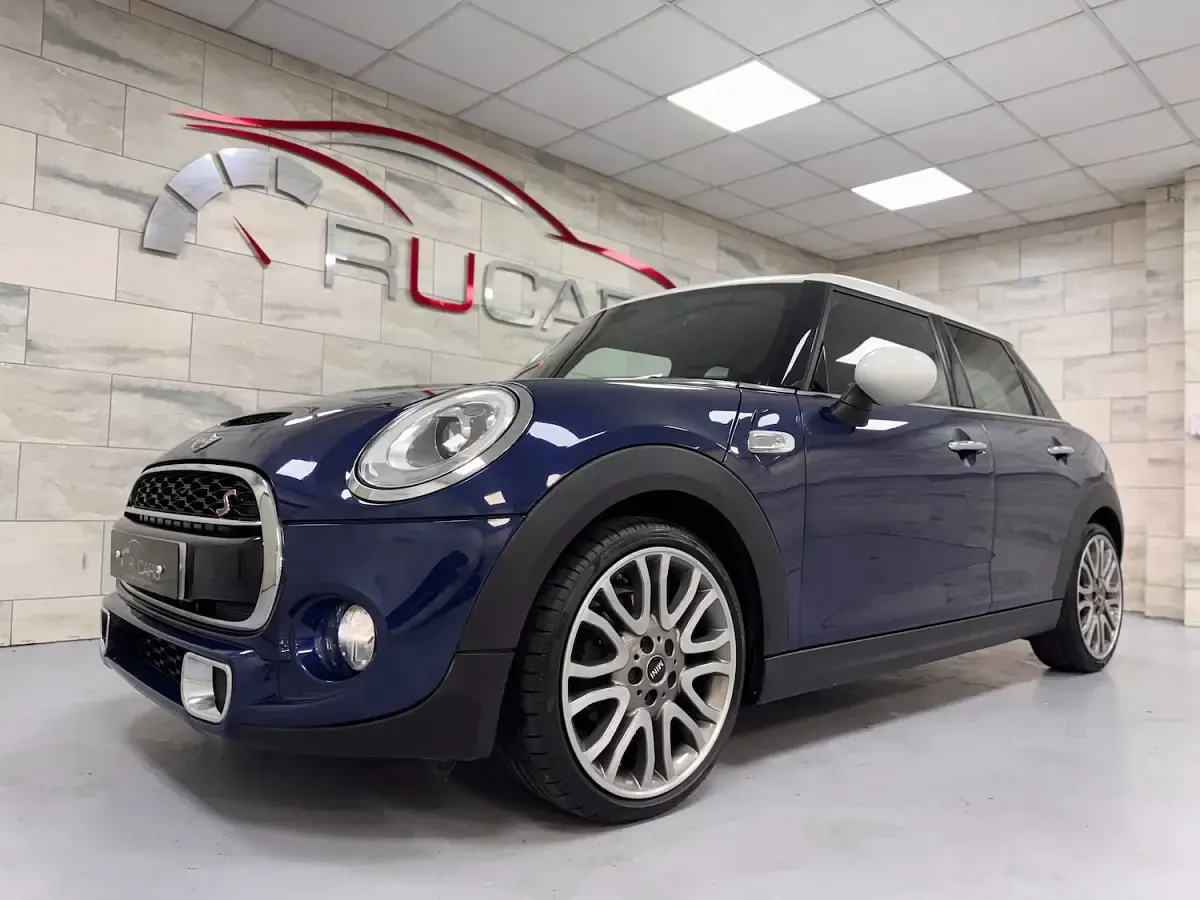Used Mini Cooper SD Hatch 170 HP (125 kW) 2014 Deep blue Hatchback
