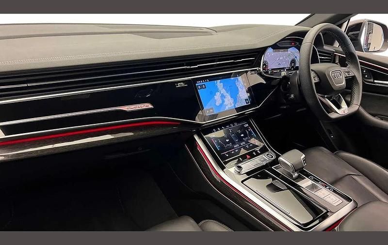 Used Audi Q8 S-Line 334 HP (245 kW) 2023 Blue SUV