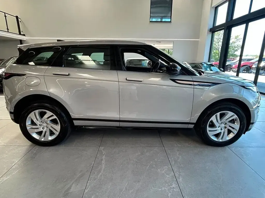 Used Land Rover Range Rover evoque R-Dynamic 309 HP (227 kW) 2023 Silver SUV
