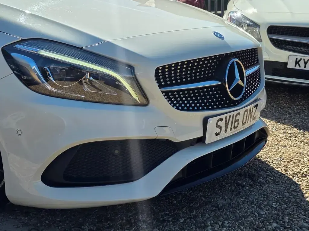 Used Mercedes A200 AMG line 2016 White Hatchback