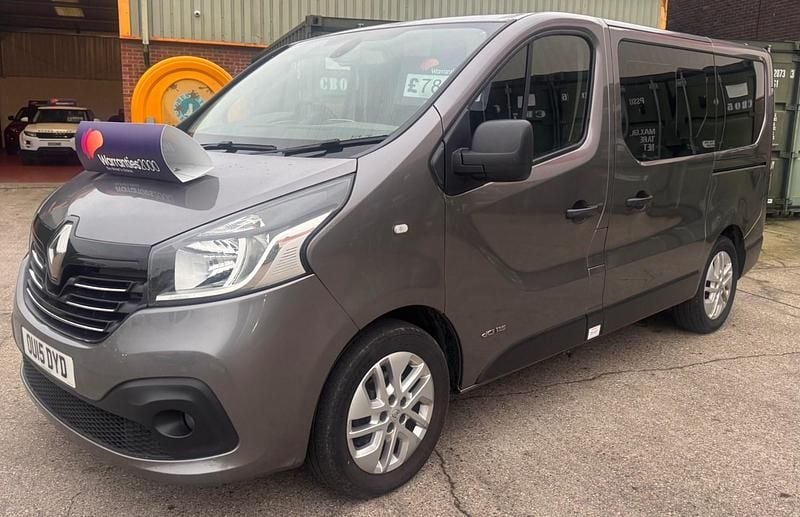 Used Renault Trafic 115 HP (84 kW) 2015 Grey MPV