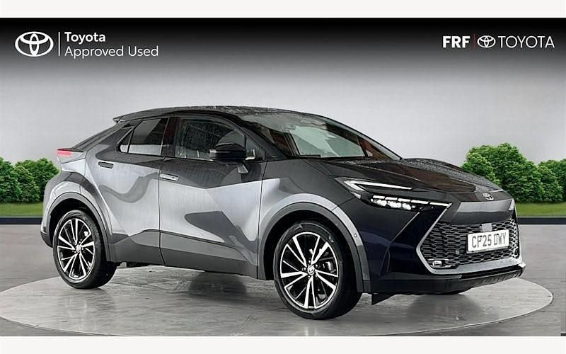 Used Toyota C-HR 140 HP (102 kW) 2026 SUV