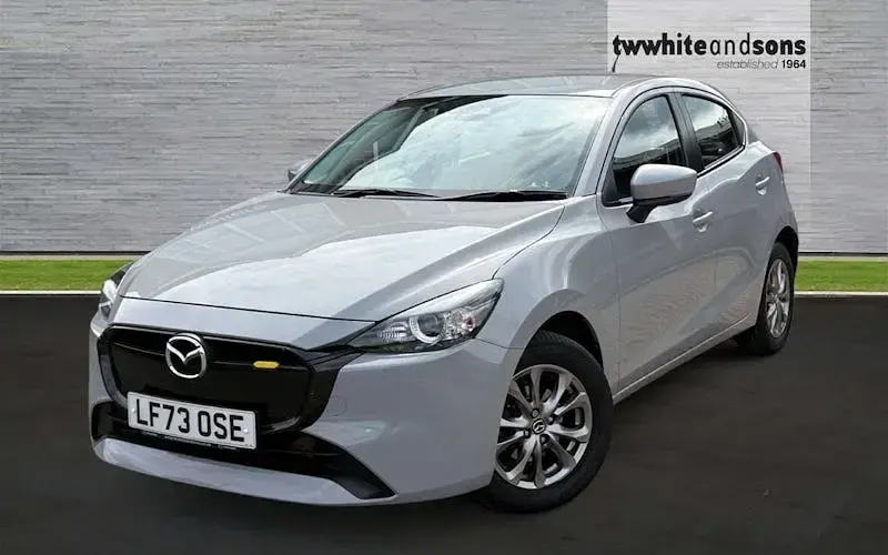 Used Mazda 2 Center-Line 90 HP (66 kW) 2024 Hatchback