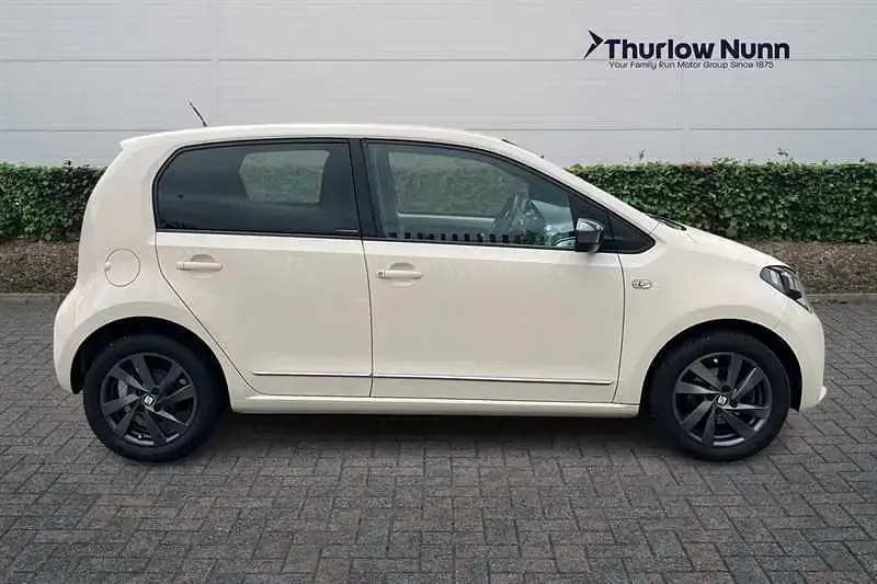 Used Seat Mii 75 HP (55 kW) 2014 Beige Hatchback