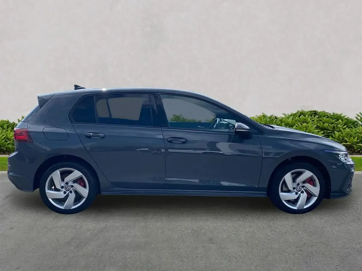 Used VW Golf VIII GTE 245 HP (180 kW) 2022 Grey Hatchback