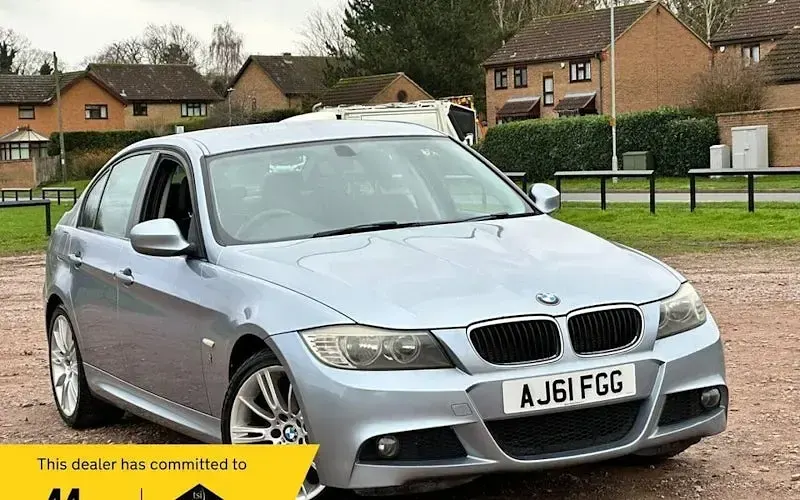 Used BMW 318 Performance 143 HP (105 kW) 2011 Sedan