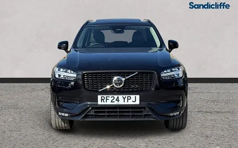 Usado Volvo XC90 Plus 250 HP (183 kW) 2025 Preto SUV