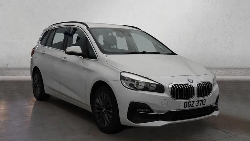 Used BMW 218 Luxury Line 140 HP (102 kW) 2019 White MPV