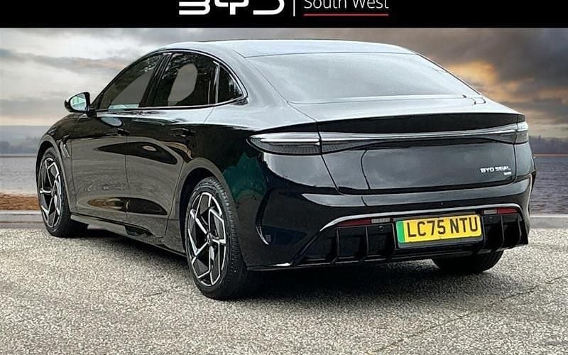 New BYD Seal 389 kW (530 HP) 2026 Sedan