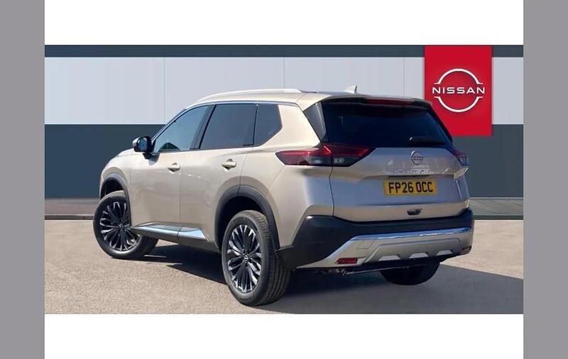 New Nissan X-Trail Tekna 213 HP (156 kW) 2026 Silver SUV