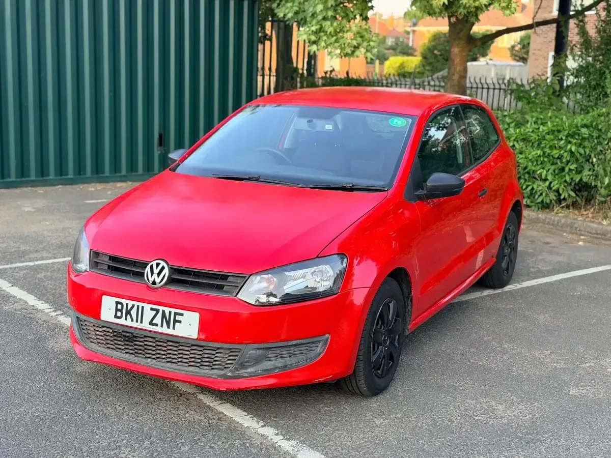 Used VW Polo S 2011 Red Hatchback