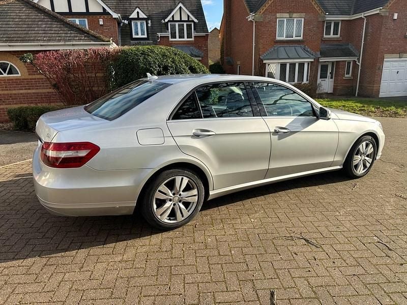 Used Mercedes E200 SE 2012 Silver Sedan