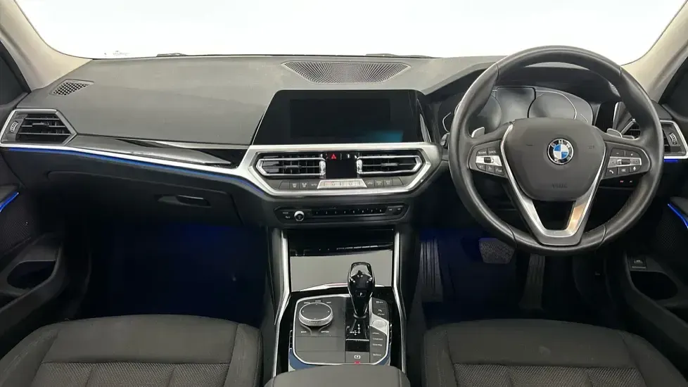 Used BMW 320 Sport Line 181 HP (133 kW) 2020 Blue Estate