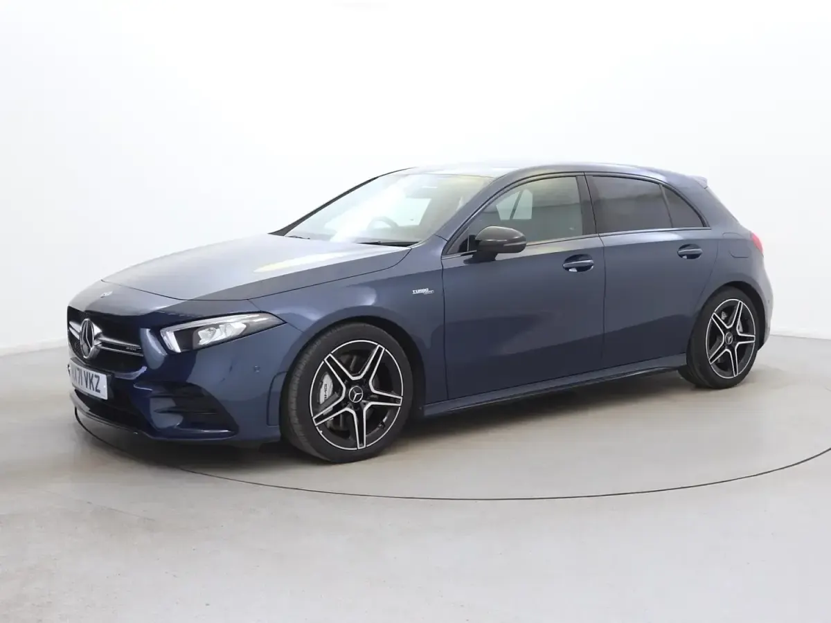 Usado Mercedes A35 AMG Executive 2021 Azul Citadino