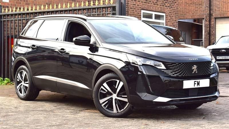 Black Used 2022 Peugeot 5008 GT-line MPV | £17,750 (Fair price) - Image 1/4