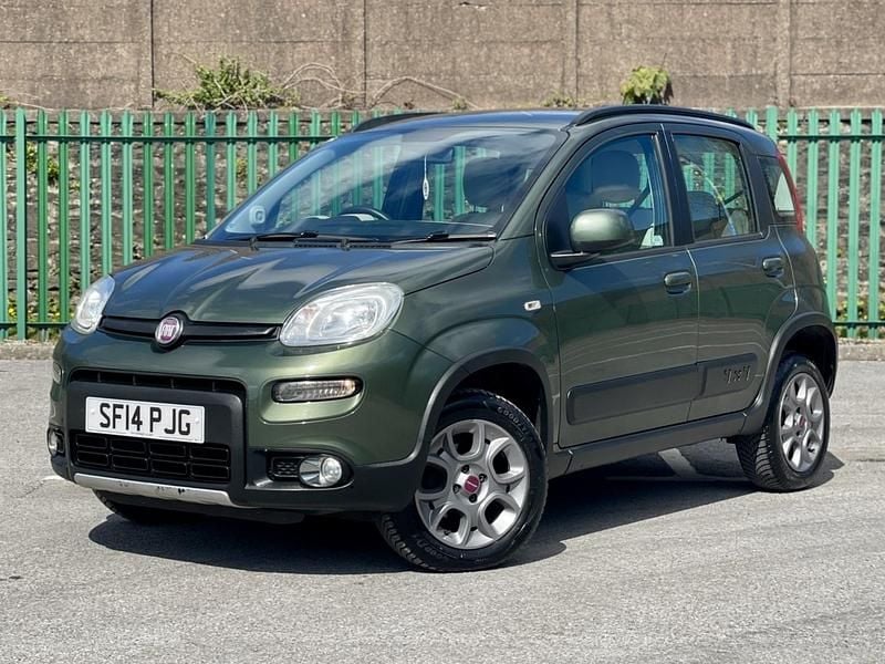 Used Fiat Panda 4x4 75 HP (55 kW) 2014 Green Hatchback