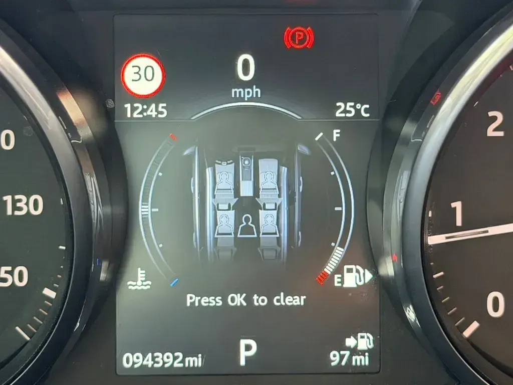 Used Land Rover Range Rover evoque HSE Dynamic 180 HP (132 kW) 2016 Grey Coupe