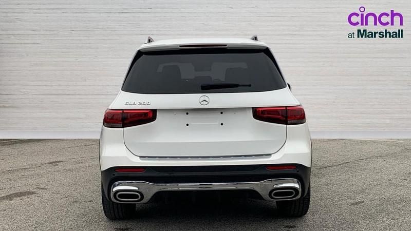 Used Mercedes GLB200 AMG Line Premium 163 HP (119 kW) 2021 White SUV