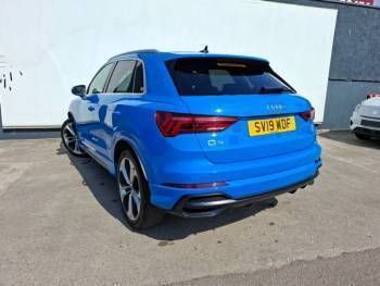 Begagnad Audi Q3 Advanced 190 HK (139 kW) 2019 Blå SUV