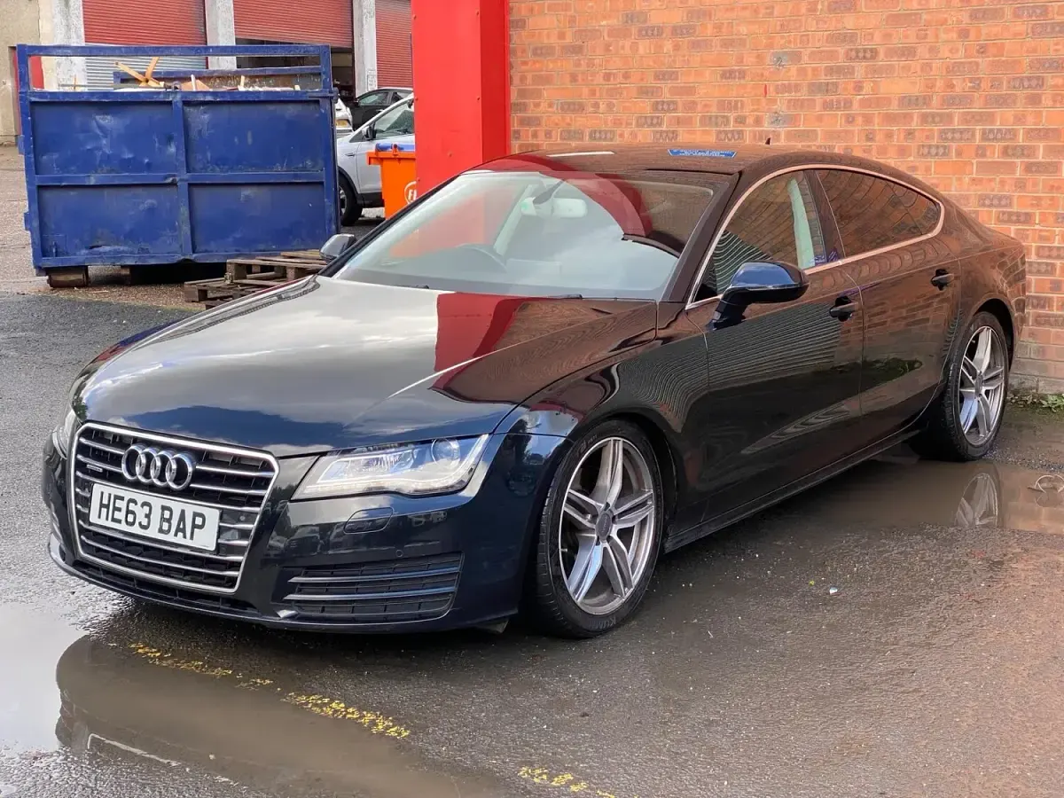 Used Audi A7 Sportback Comfort 204 HP (150 kW) 2014 Black Hatchback