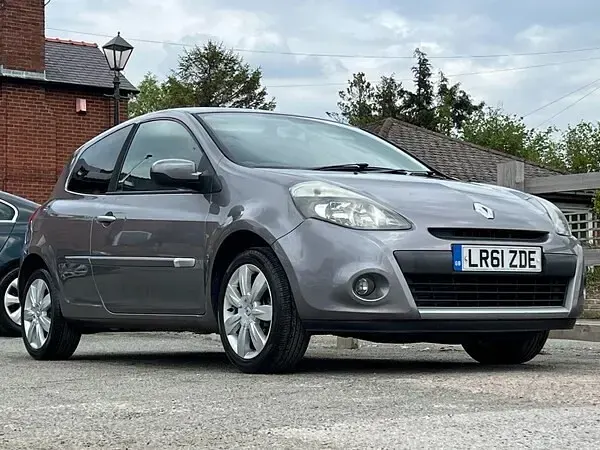 Used Renault Clio GT-Line 2011 Grey Hatchback