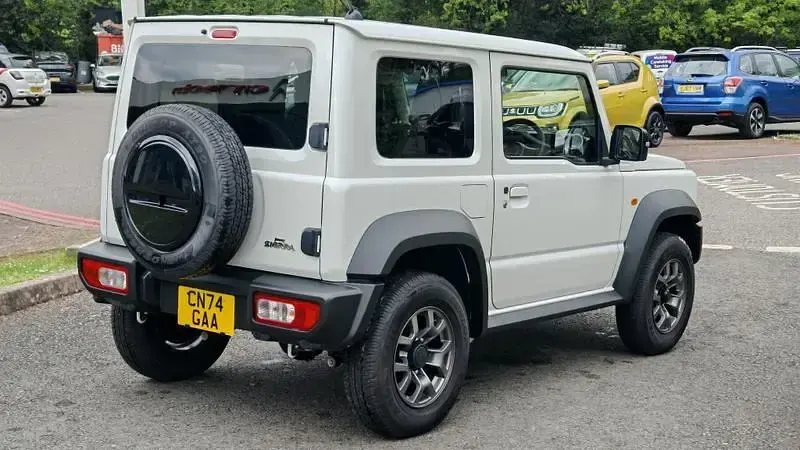 Ny Suzuki Jimny SZ5 101 HK (74 kW) 2026 Vit SUV