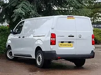 Used Vauxhall Vivaro 2024 White MPV