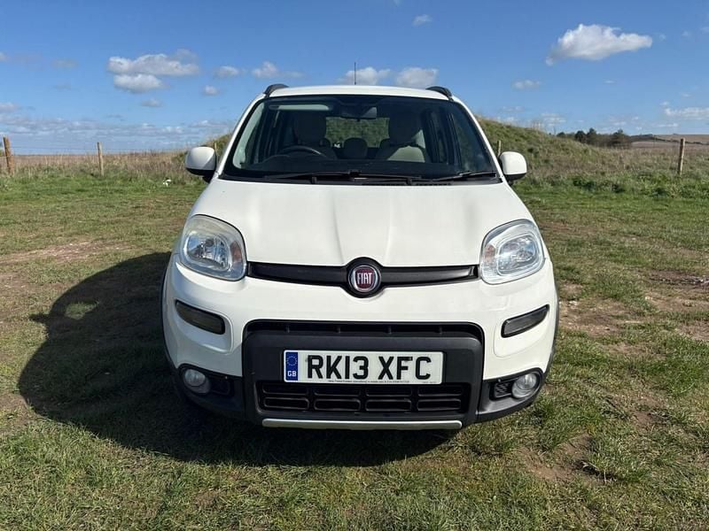 Used Fiat Panda 4x4 85 HP (62 kW) 2013 White Hatchback