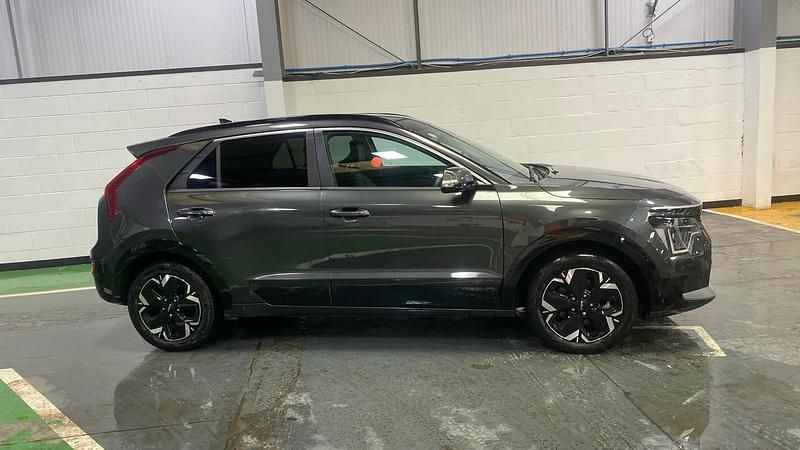 Used Kia Niro 147 kW (201 HP) 2023 Grey SUV
