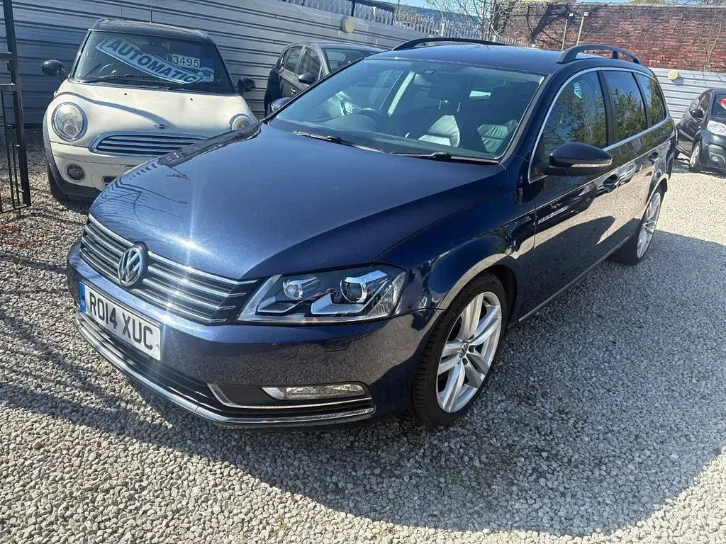 Used VW Passat Executive 2014 Blue Estate