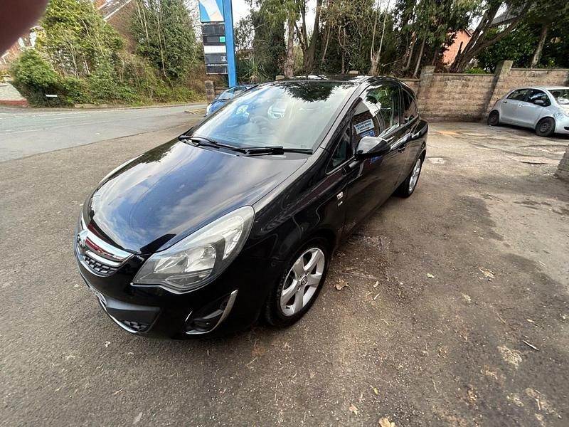 Used Vauxhall Corsa 2014 Metallic black Hatchback