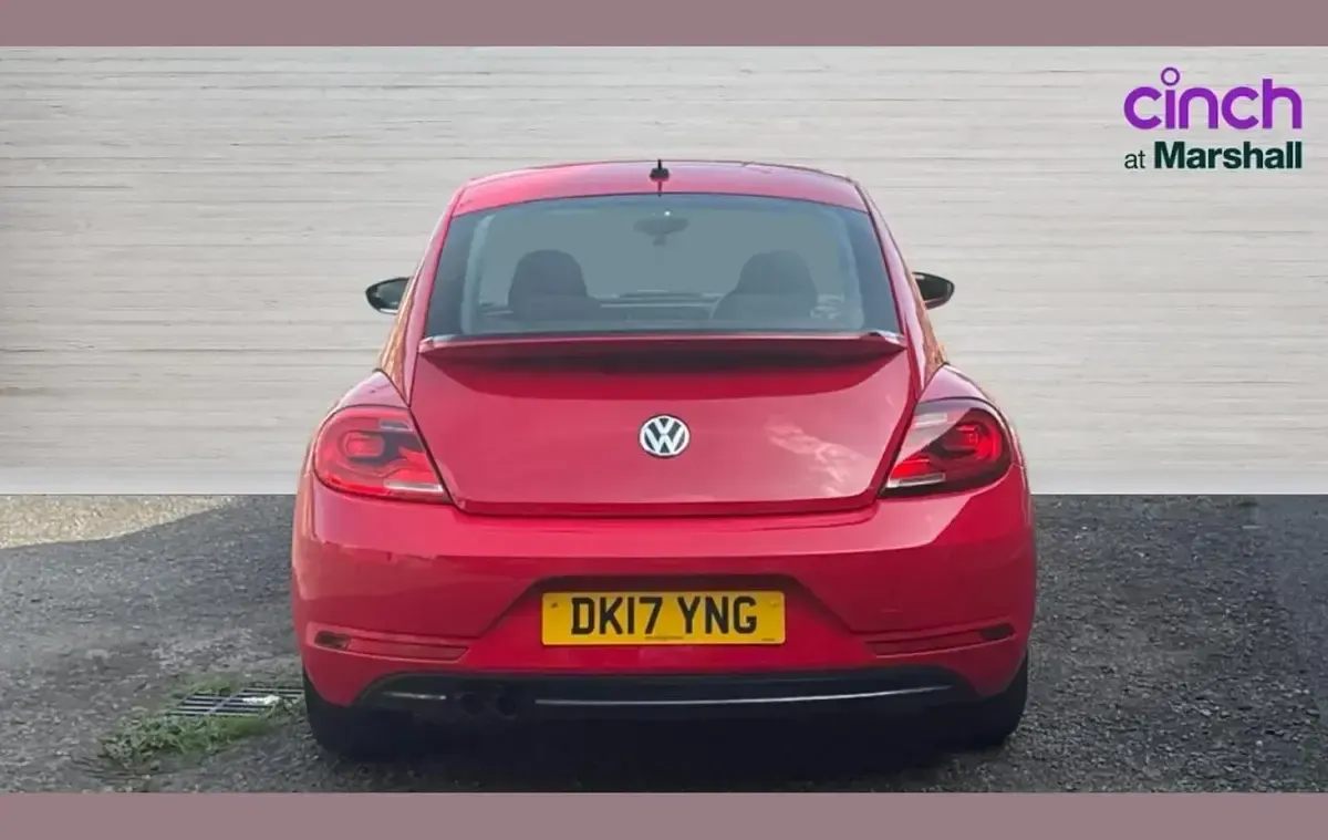 Used VW Beetle Design 150 HP (110 kW) 2017 Red Hatchback
