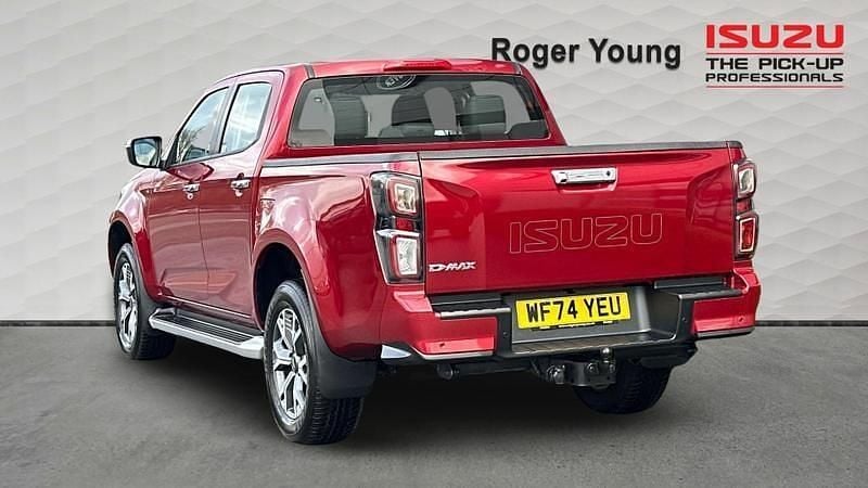 Used Isuzu D-Max 2024 Red Pickup
