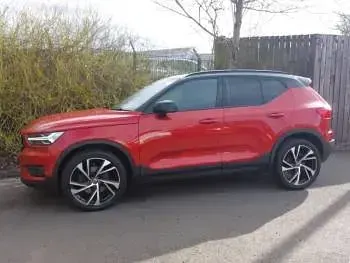 Used Volvo XC40 R-Design Pro 2020 Red SUV