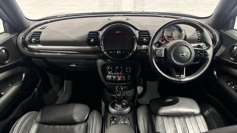 Used Mini Cooper S Clubman Exclusive 192 HP (141 kW) 2022 Grey Estate