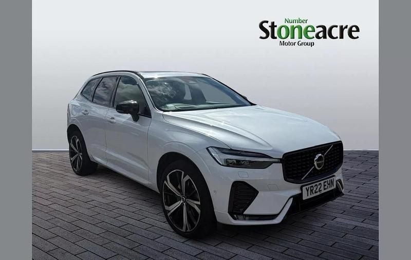 White Used 2022 Volvo XC60 R-Design Pro SUV | £33,995 (Fair price) - Image 1/4